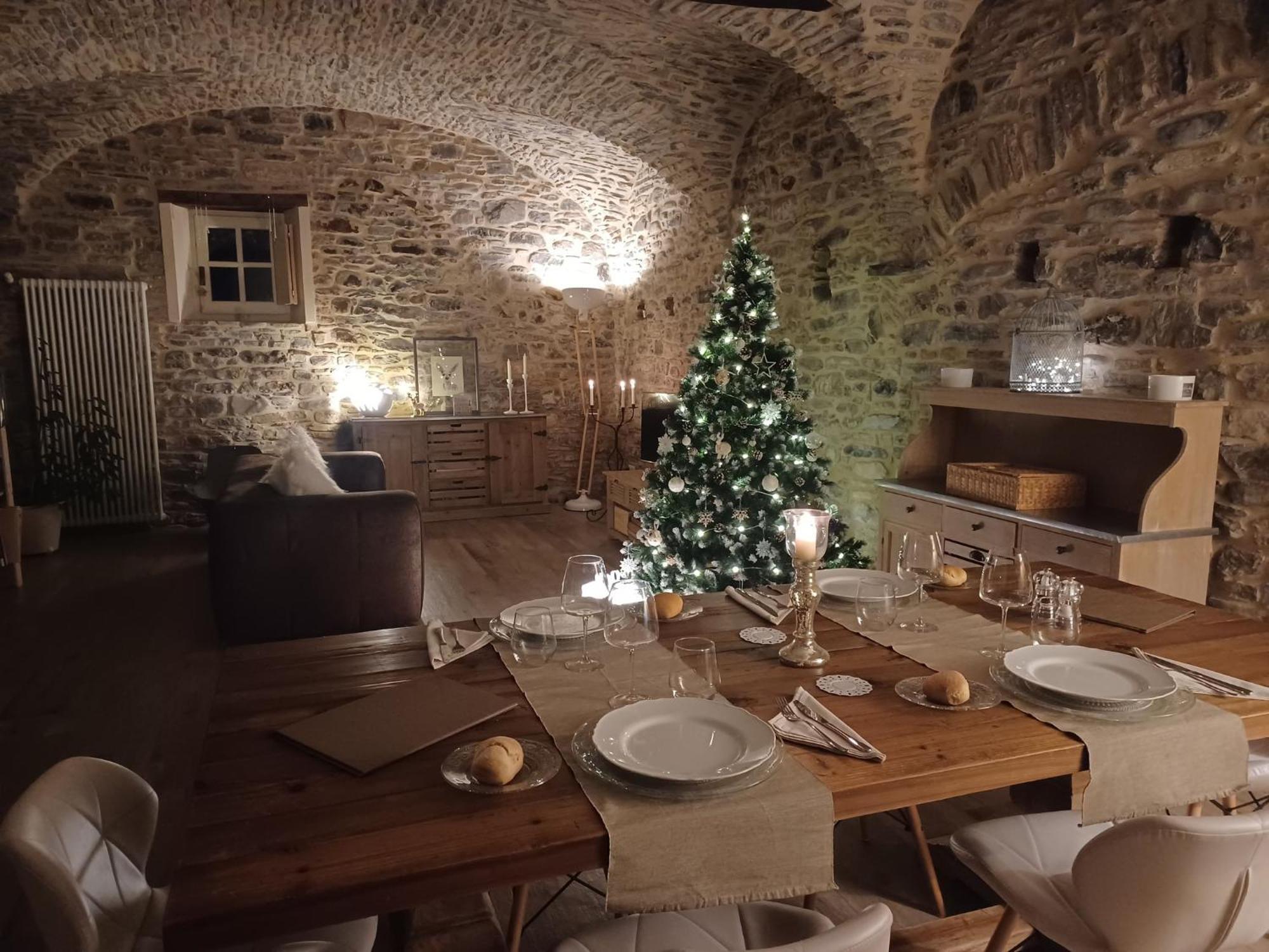 Country-Chic B&B "Il Pozzo E La Macina" Bardi Eksteriør bilde