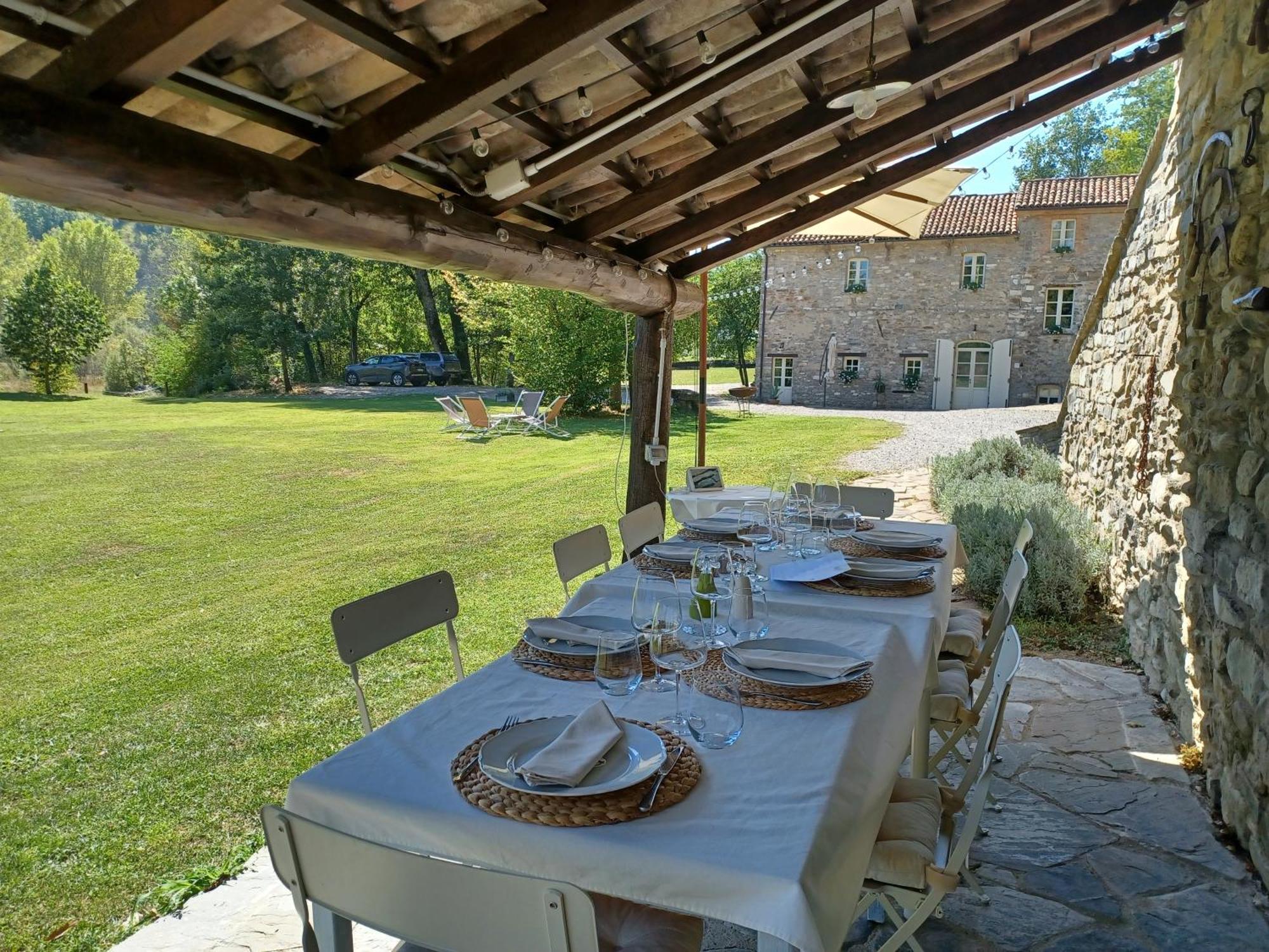 Country-Chic B&B "Il Pozzo E La Macina" Bardi Eksteriør bilde